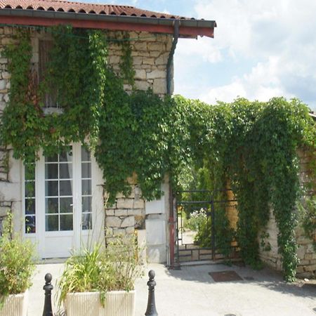 Hotel Chez Michel Oyonnax Exterior foto